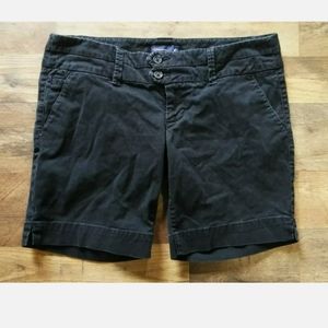 American Eagle Chino Shorts Womens Size: 4